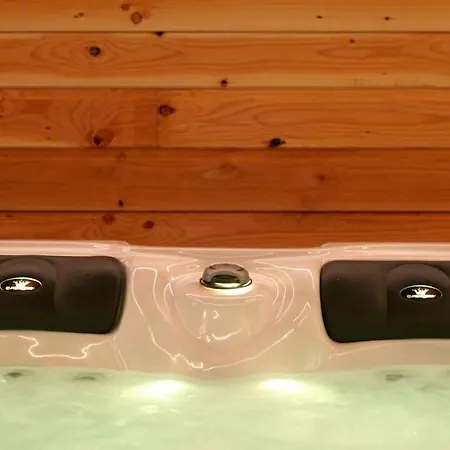 Jacuzzi Privatise En Acces Illimite Duplex Apartment